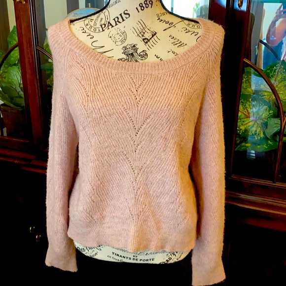 NWOT Ruby Moon sweater size large. - Picture 1 of 5